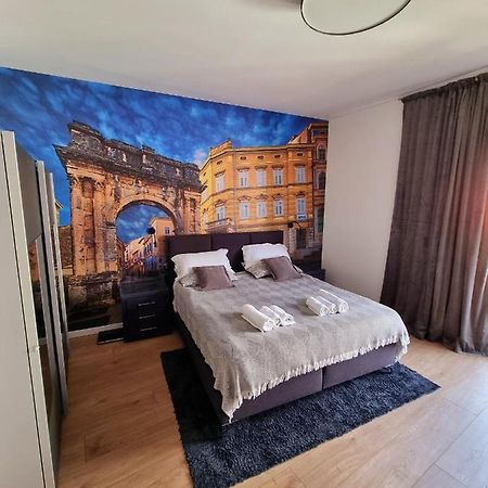 Stivi Luxury Apartments Pula Exteriér fotografie