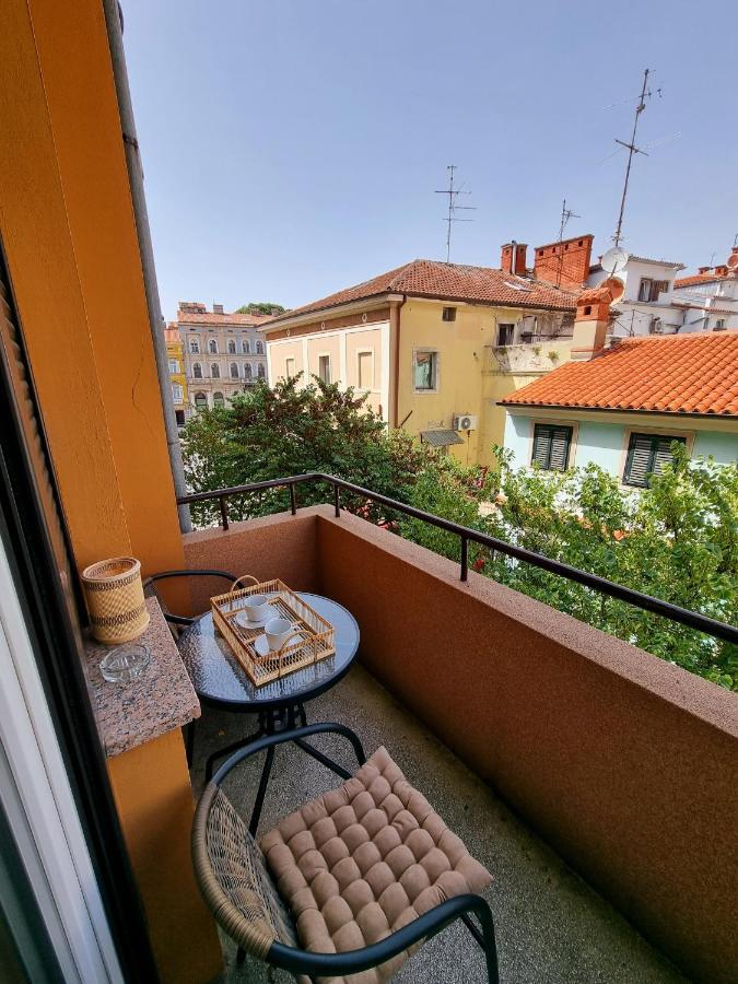 Stivi Luxury Apartments Pula Exteriér fotografie